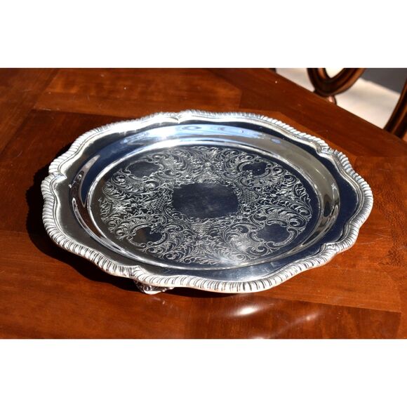 W&S Blackinton Kings Court Silverplate Tray 12.75" Round Pattern 689 - Picture 3 of 6